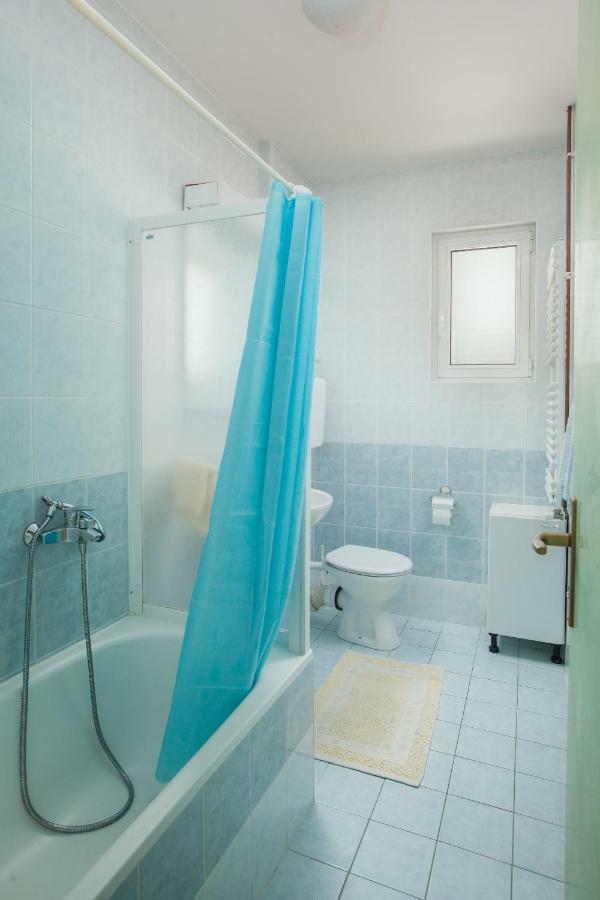 Apartments Cvjetni Dvori Makarska Exterior foto