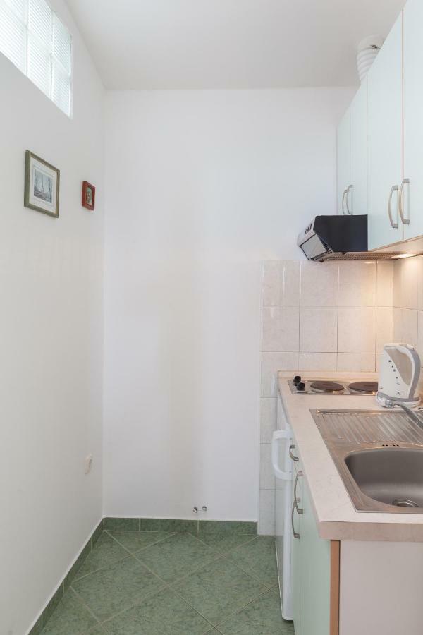 Apartments Cvjetni Dvori Makarska Exterior foto